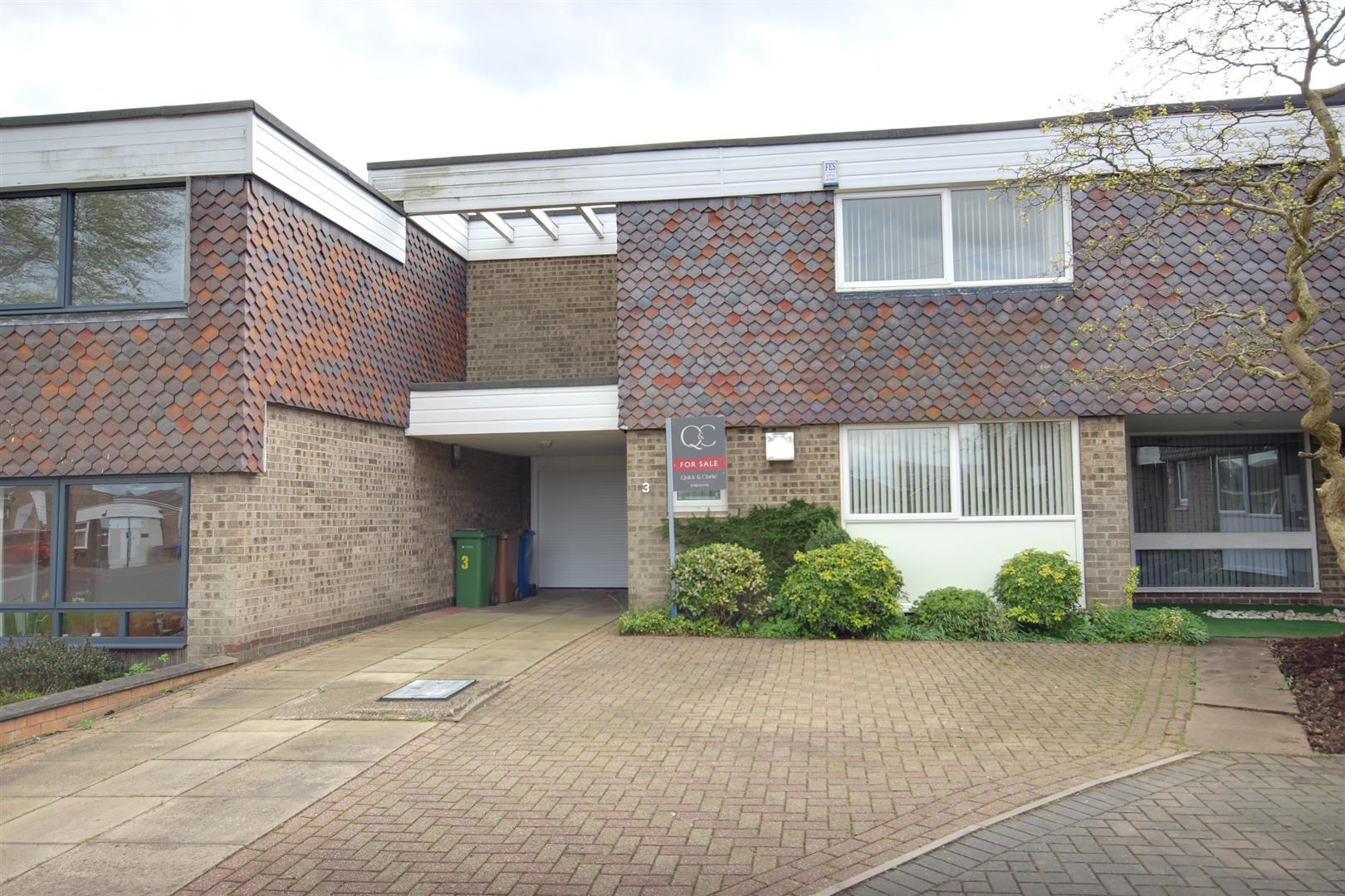 Priory Close, Swanland